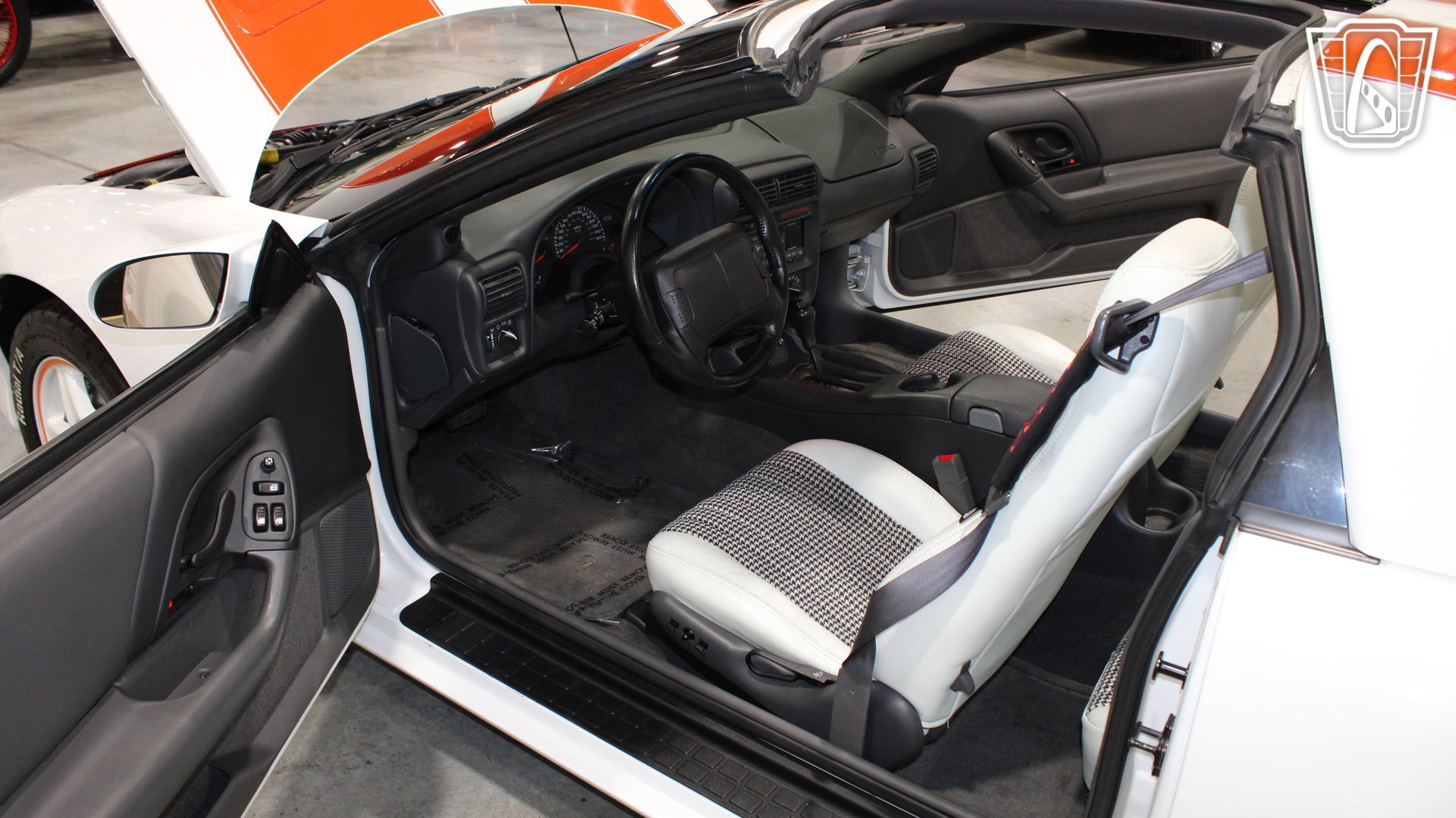 Used 1997 Chevrolet Camaro Z28 w/ Preferred Equipment Group 2 RWD image 6