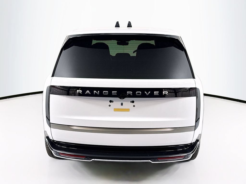 New 2026 Land Rover Range Rover Long Wheelbase SE AWD/4WD image 6
