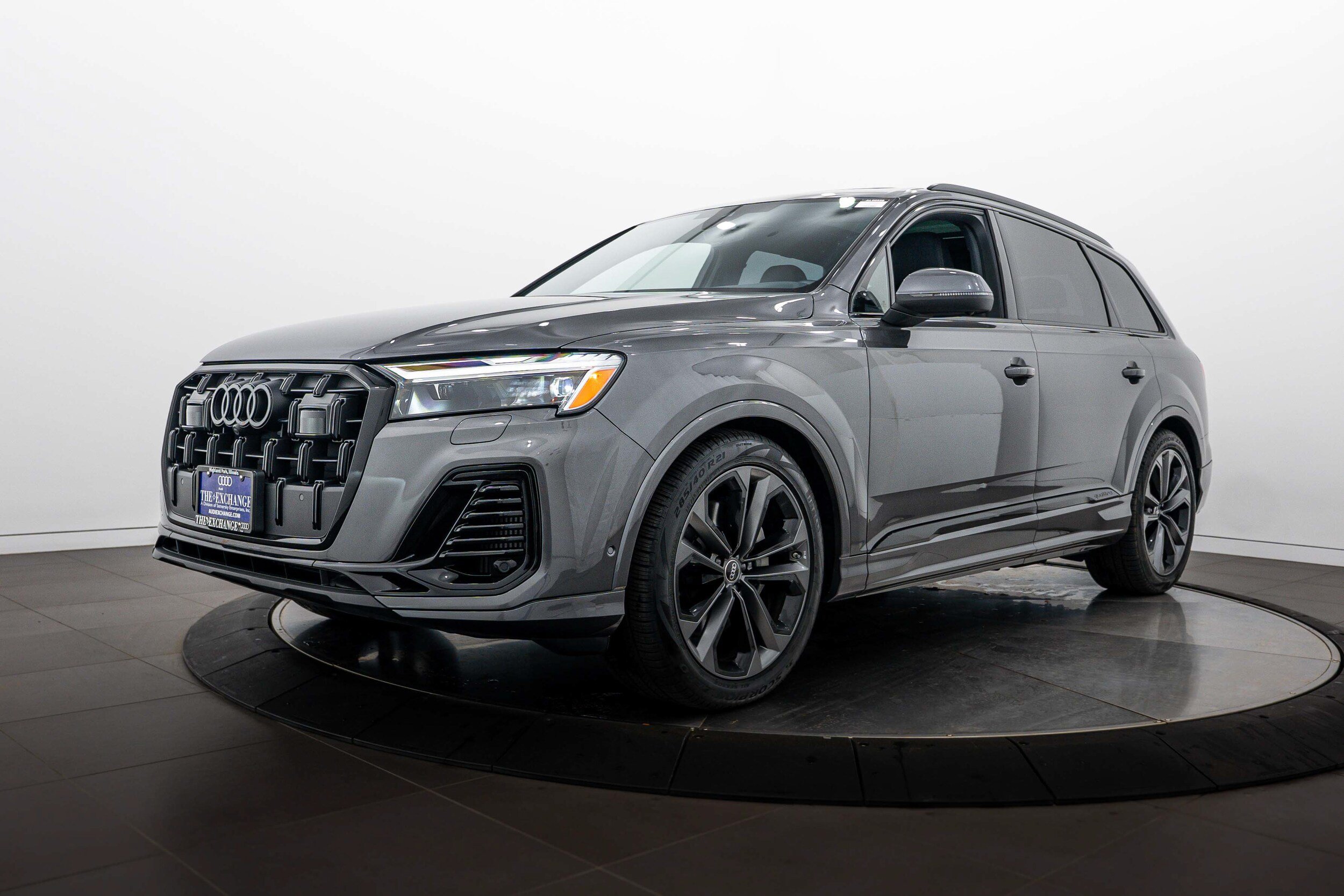 Used 2026 Audi Q7 3.0T Premium Plus w/ Premium Plus Package AWD/4WD image 6