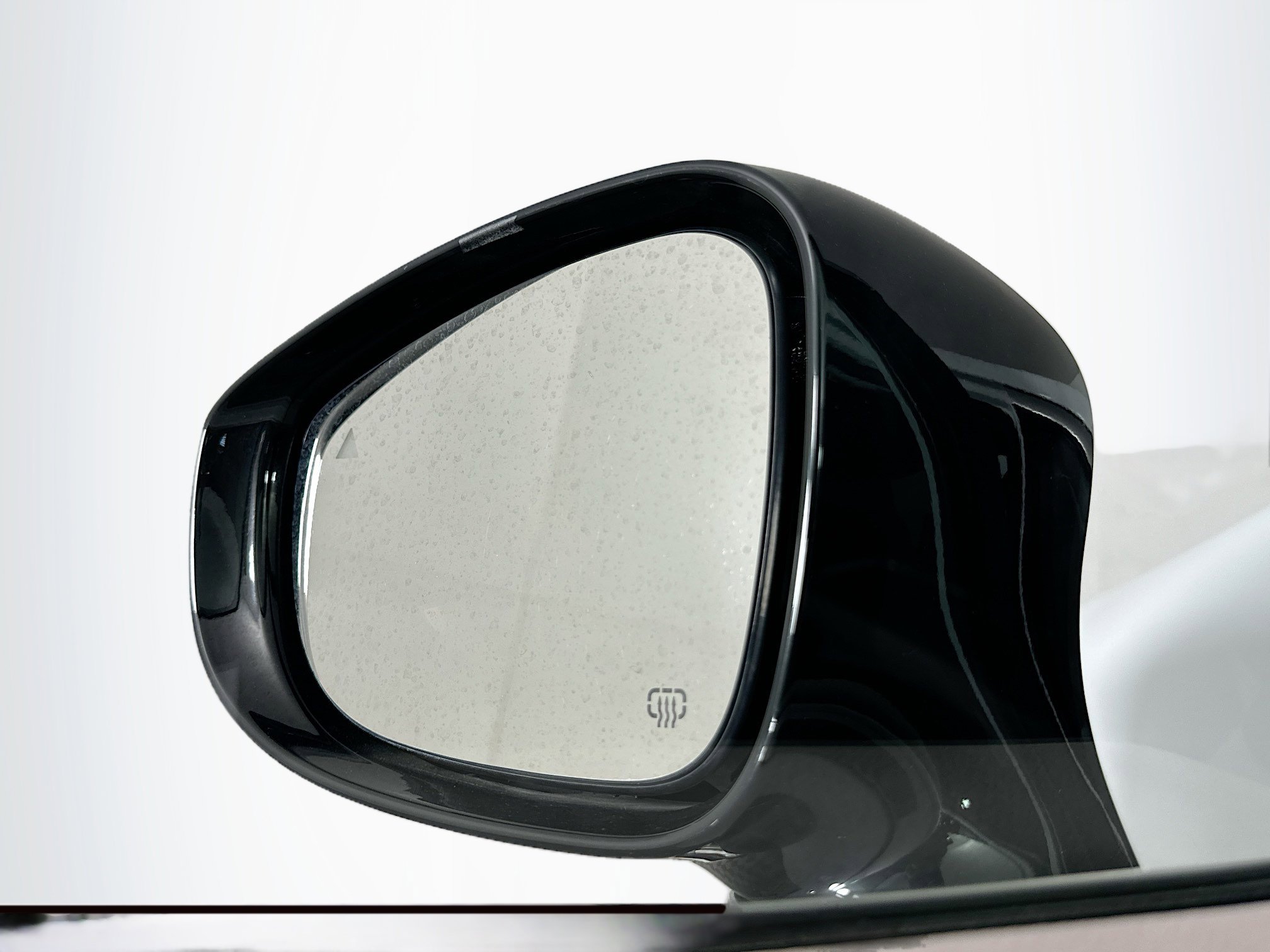 Used 2024 Chrysler Pacifica Touring-L FWD image 16