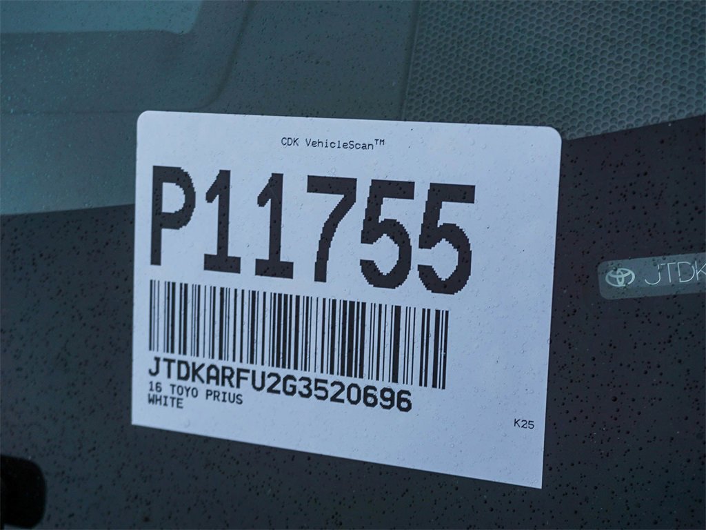 Used 2016 Toyota Prius Three image 24