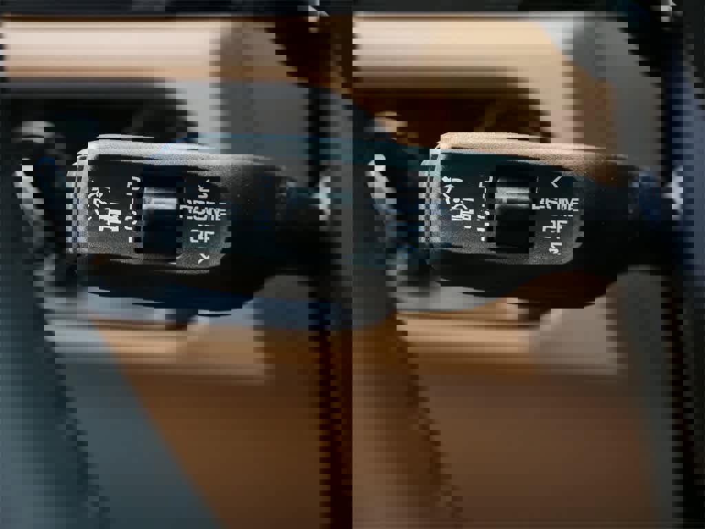 Used 2025 Porsche Macan image 19