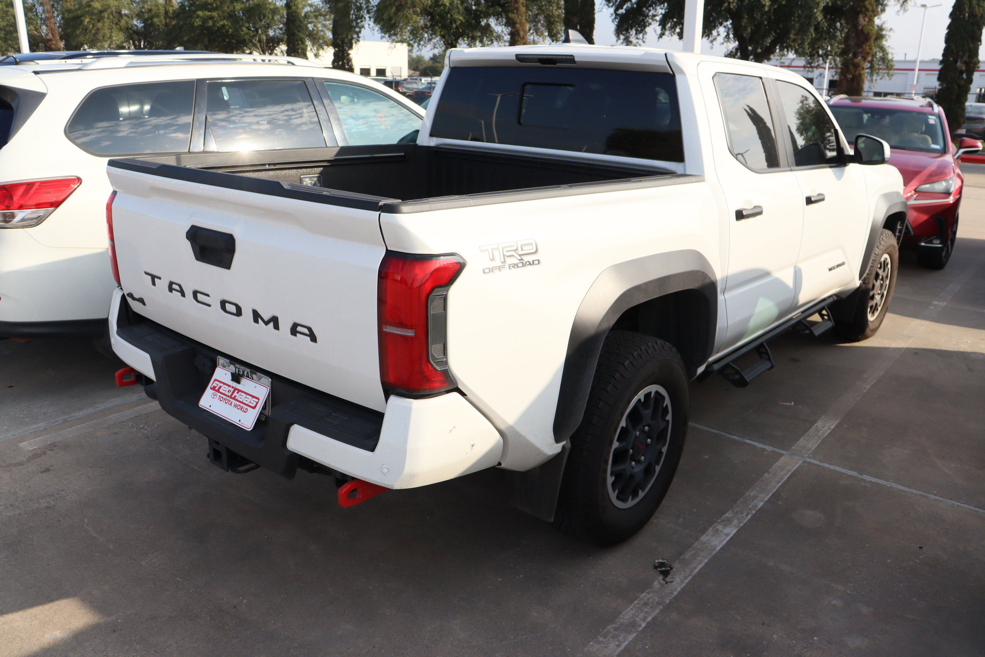 Used 2024 Toyota Tacoma TRD Off-Road image 10