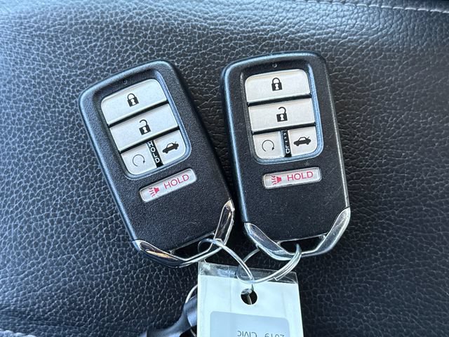 Used 2019 Honda Civic Touring image 34