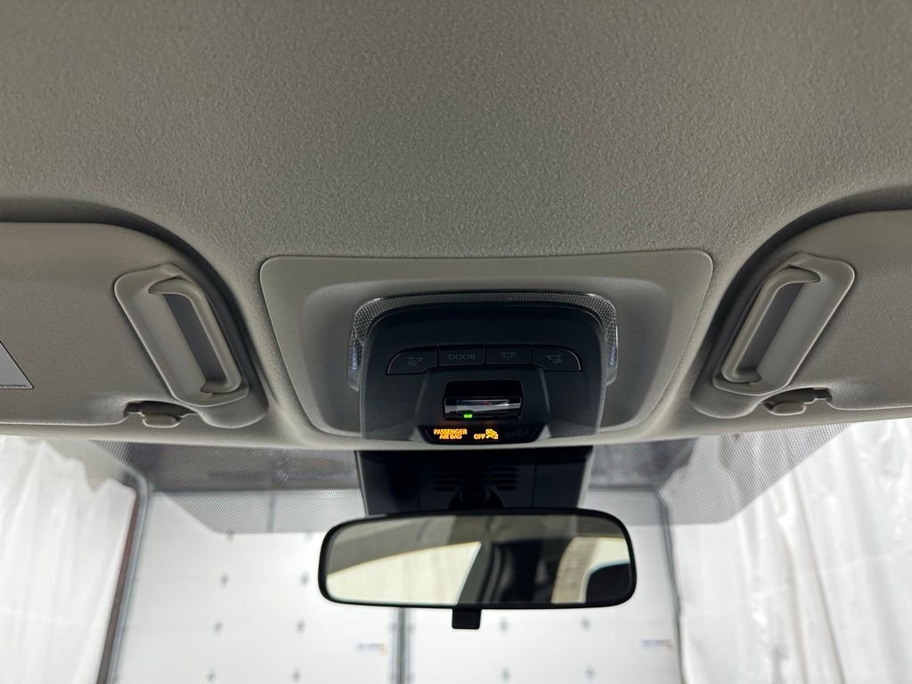 Used 2025 Toyota Corolla LE image 39