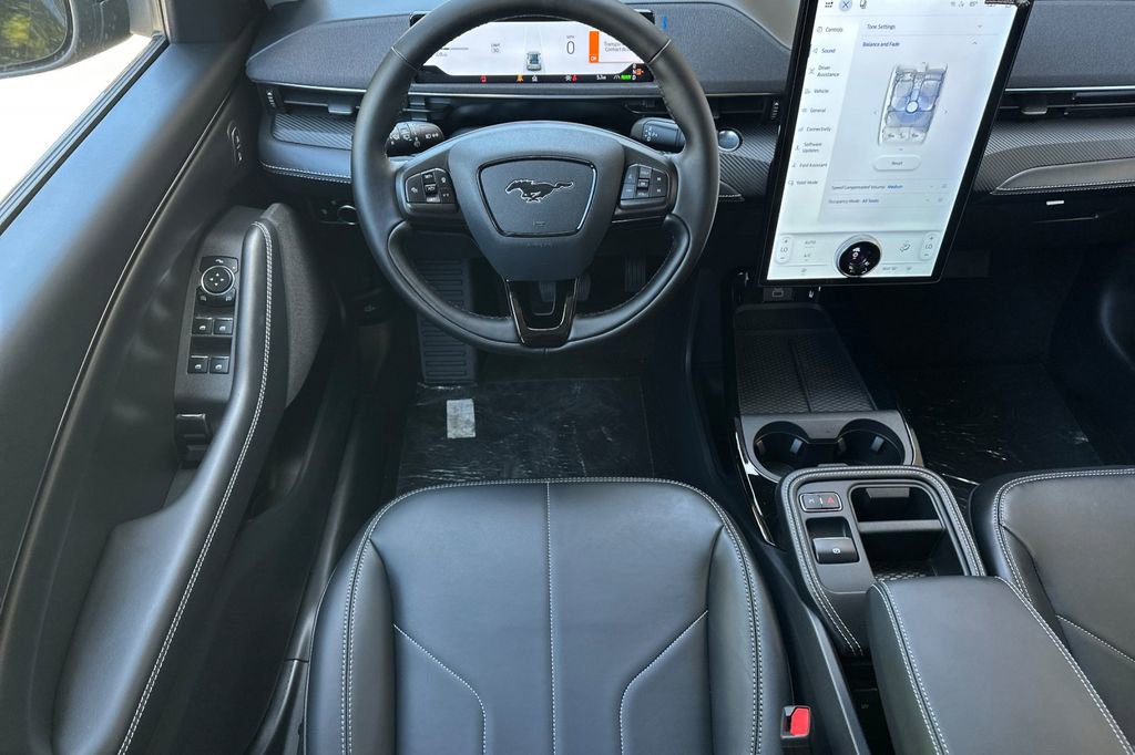 New 2026 Ford Mustang Mach-E Select image 12