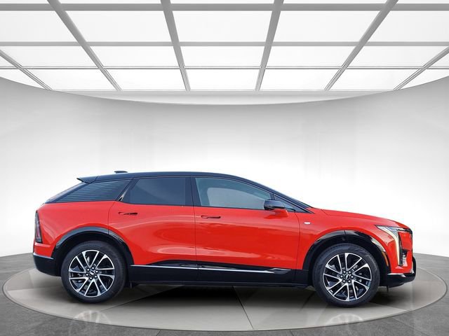 New 2026 Cadillac Optiq Sport 1 image 4