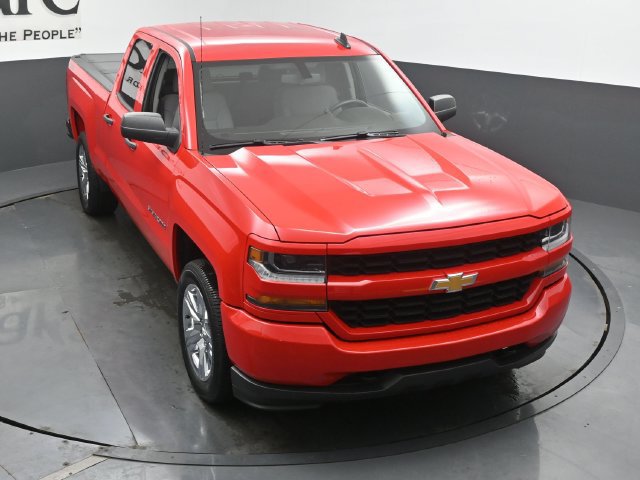 Used 2019 Chevrolet Silverado 1500 Custom w/ Custom Convenience Package AWD/4WD image 51