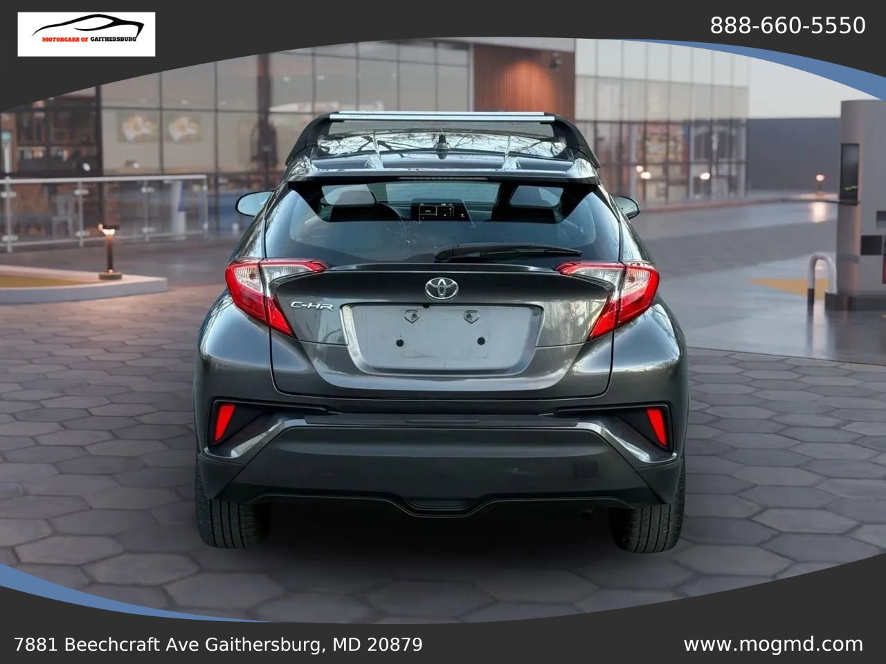 Used 2022 Toyota C-HR XLE FWD image 7