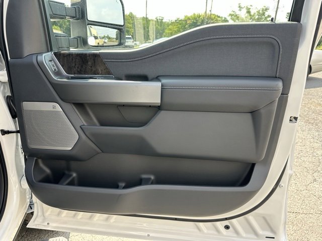 New 2025 Ford F350 Lariat w/ Lariat Ultimate Package image 19