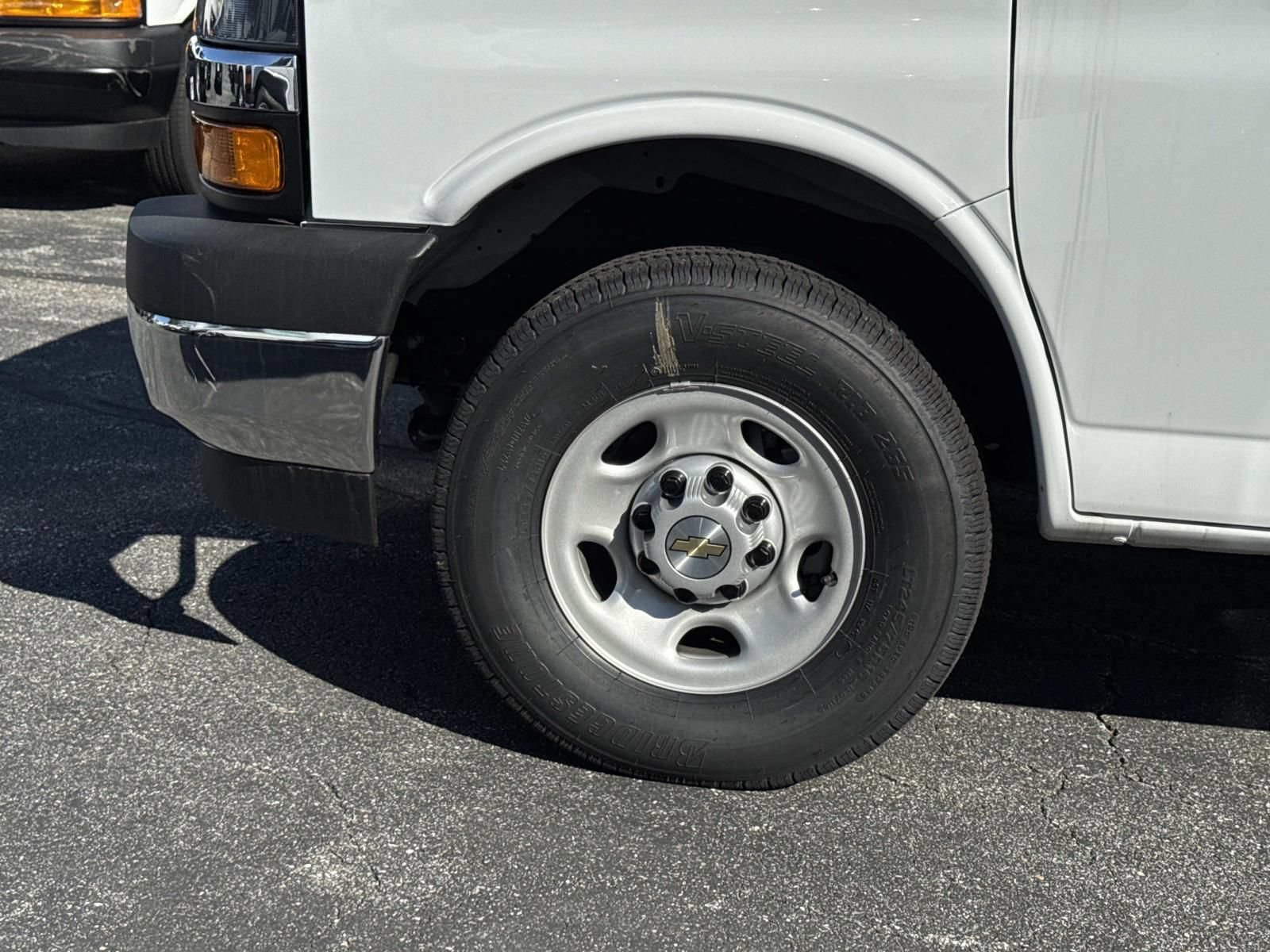 New 2026 Chevrolet Express 2500 Extended w/ Driver Convenience Package RWD image 8
