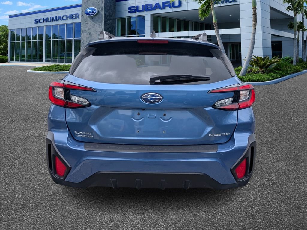 Used 2024 Subaru Crosstrek 2.0i Premium image 6