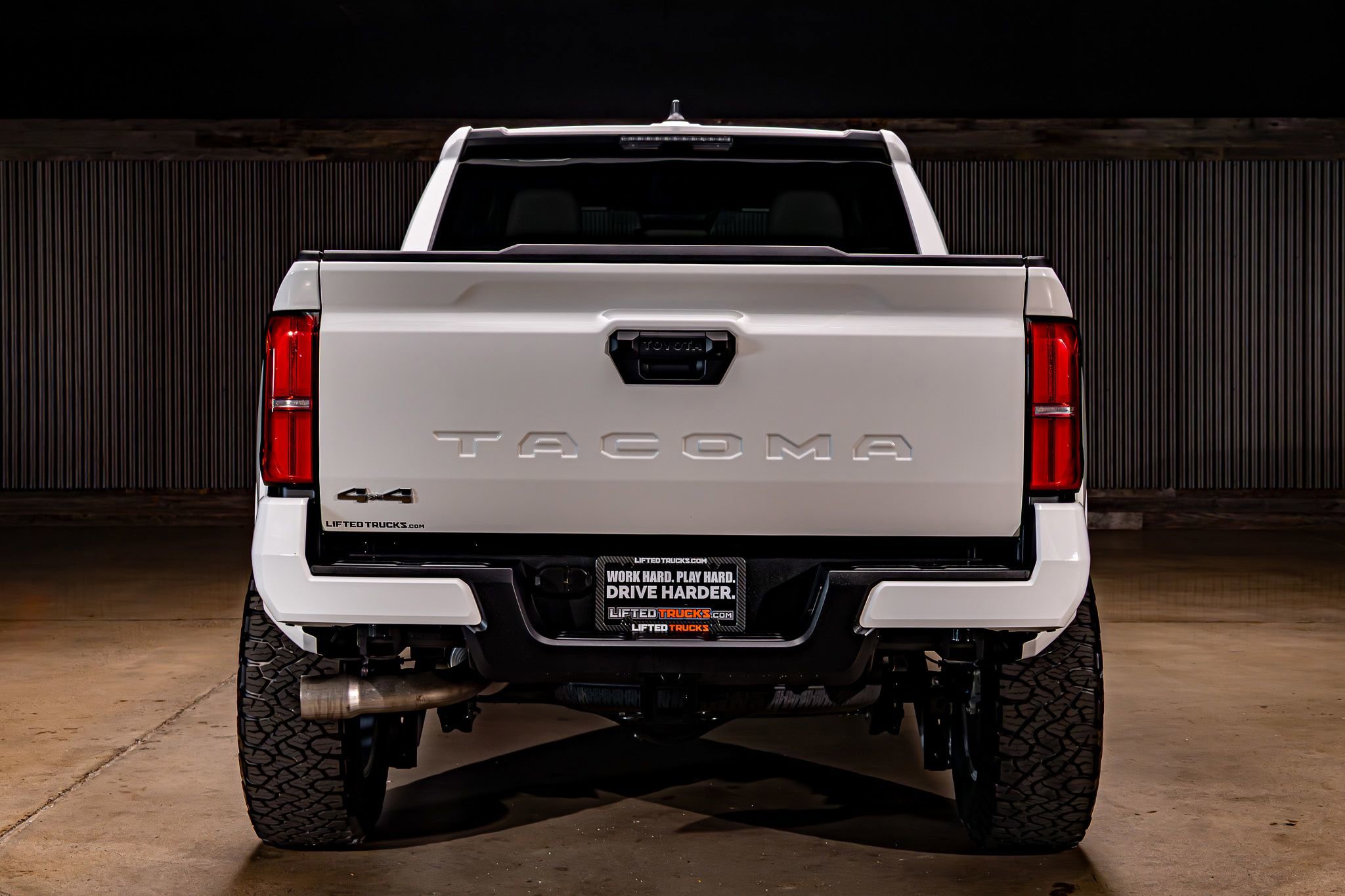 Used 2026 Toyota Tacoma SR5 image 7