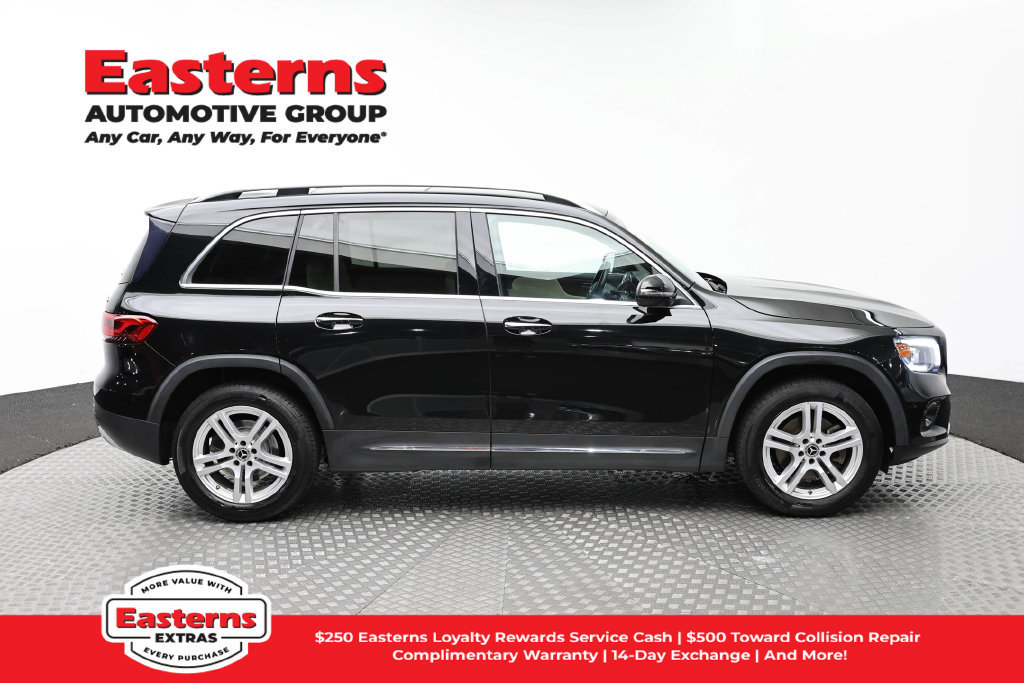 Used 2022 Mercedes-Benz GLB 250 4MATIC image 6