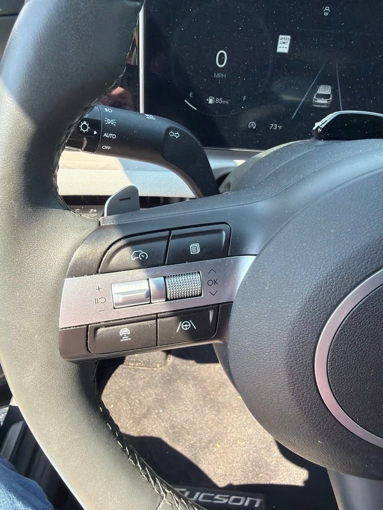 Used 2025 Hyundai Tucson Limited AWD/4WD image 14