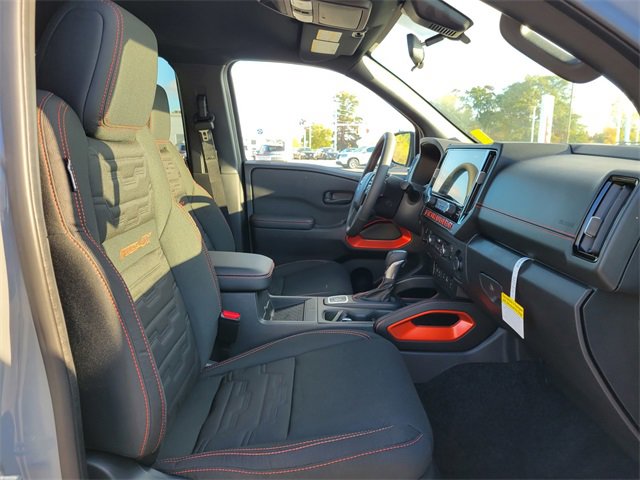New 2026 Nissan Frontier PRO-4X w/ Pro-4x Convenience Package image 19