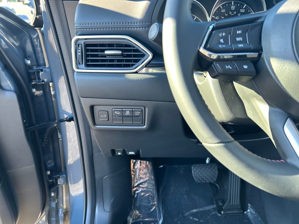 New 2025 MAZDA CX-5 Carbon Edition image 22