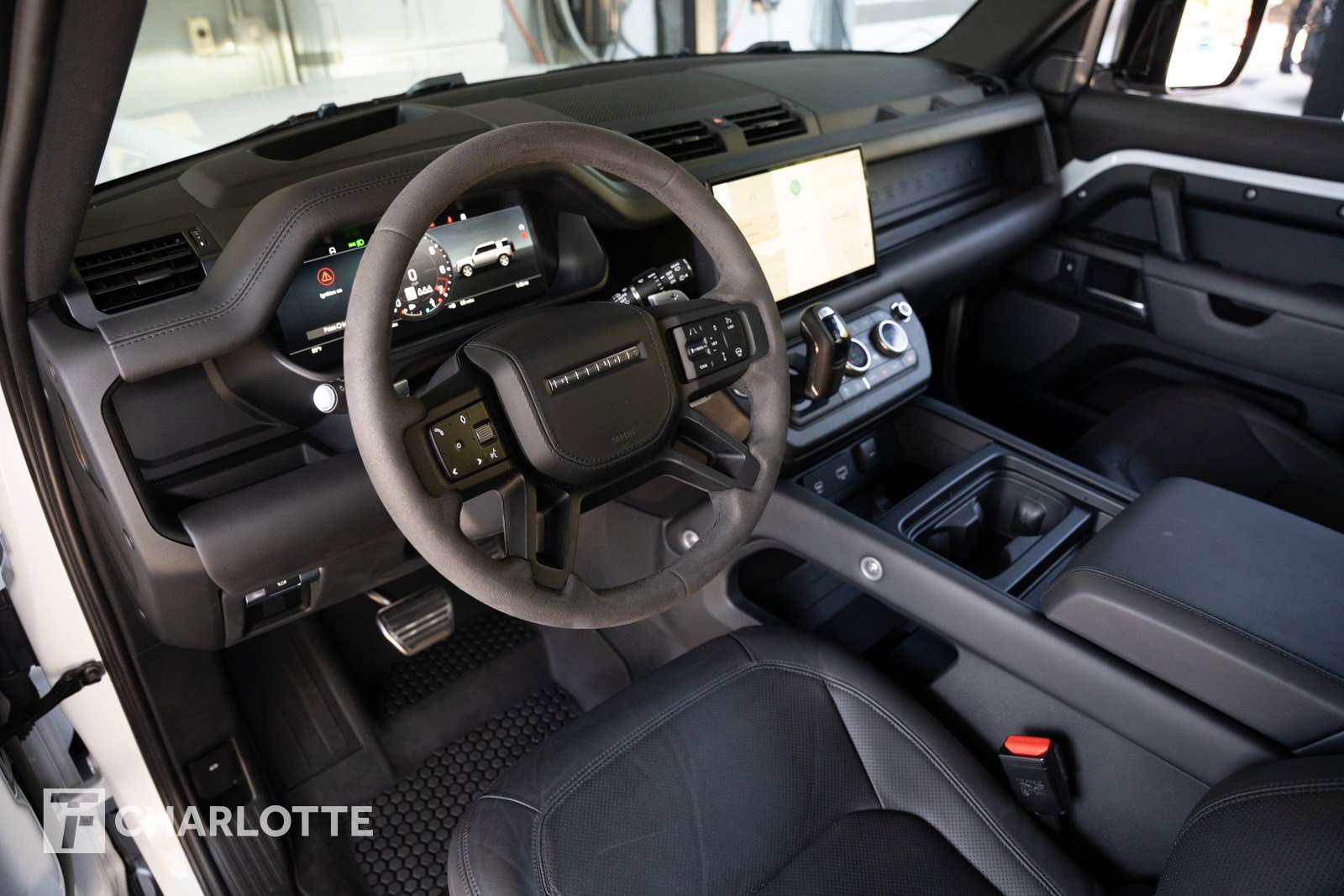 Used 2023 Land Rover Defender 110 V8 image 20