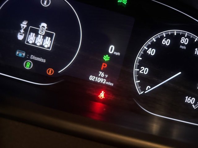 Used 2022 Honda Accord Touring image 2