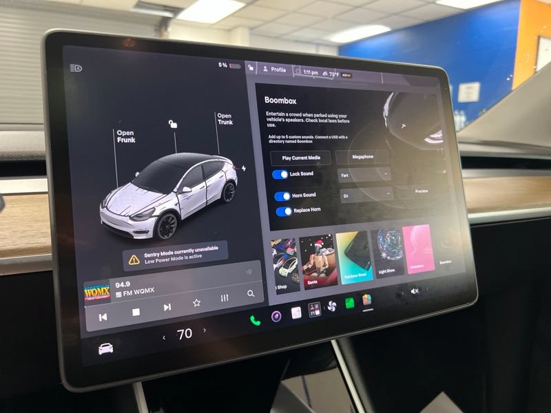 Used 2021 Tesla Model Y Long Range AWD/4WD image 27