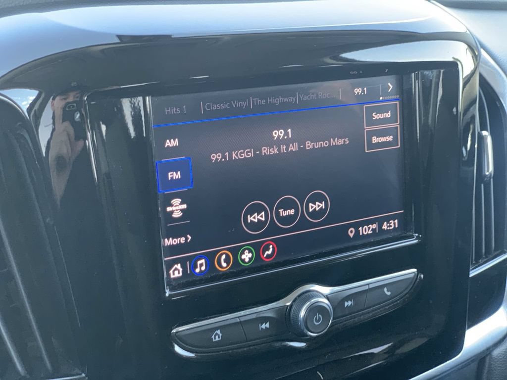 Certified 2020 Chevrolet Traverse LT FWD image 10