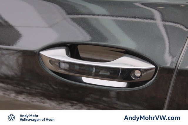 New 2026 Volkswagen GTI SE FWD image 7