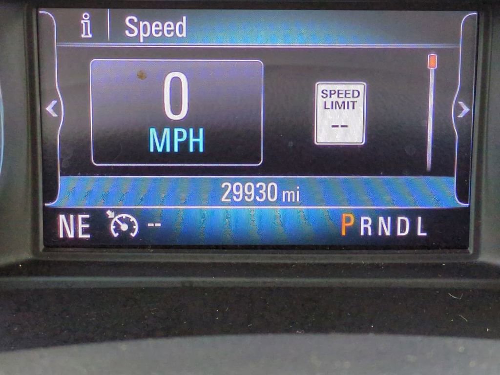 Used 2020 Buick Envision Essence w/ Experience Buick Package image 27