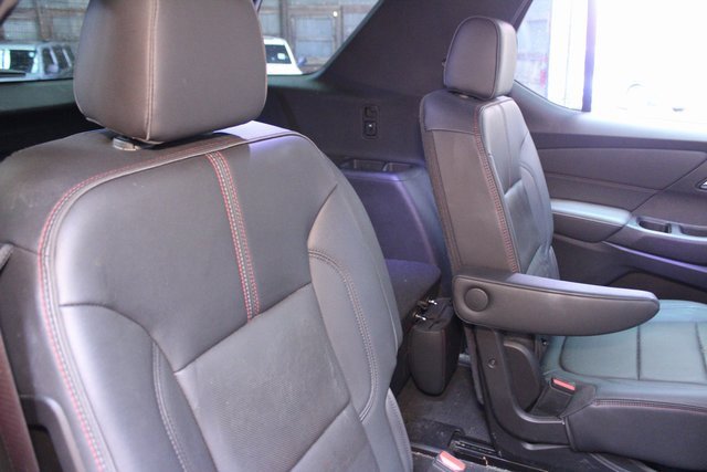 Used 2023 Chevrolet Traverse RS image 14