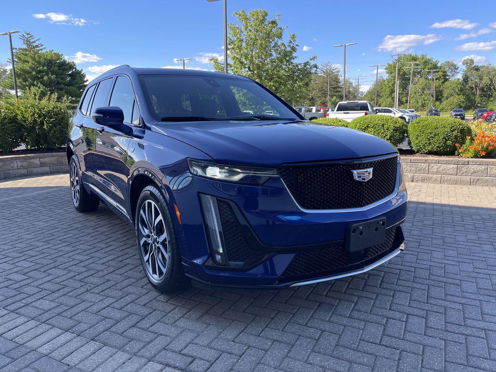 Used 2024 Cadillac XT6 Sport w/ Technology Package AWD/4WD image 7