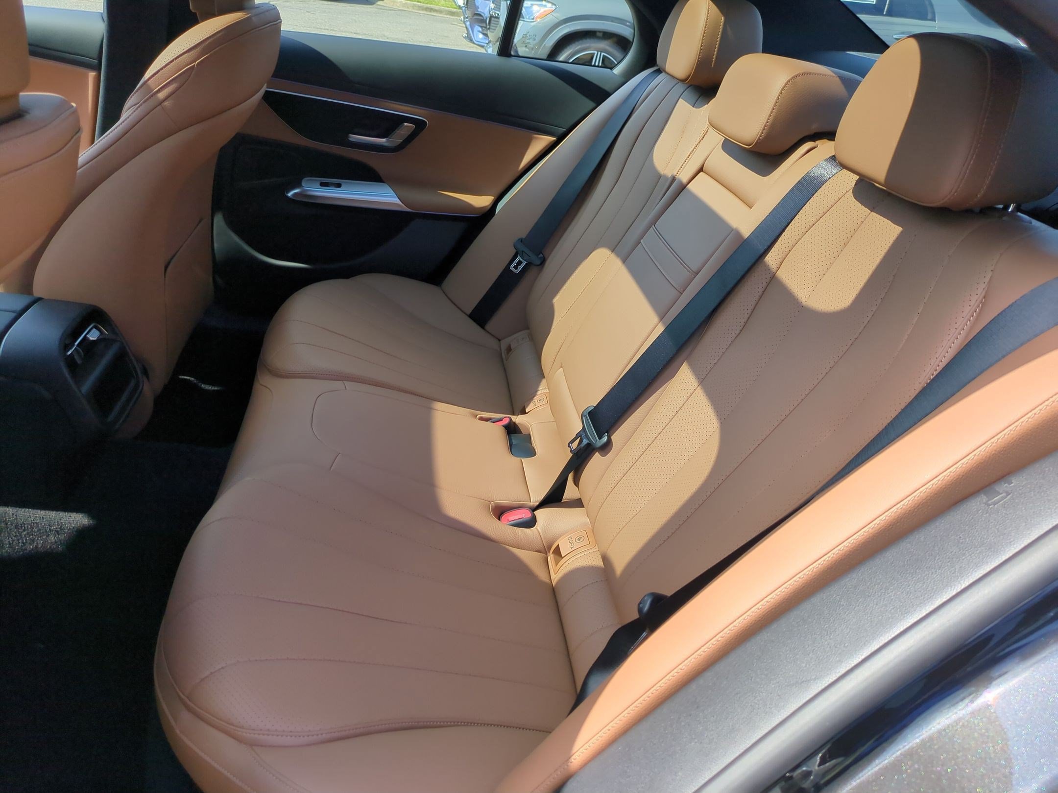 Certified 2026 Mercedes-Benz E 350 4MATIC Sedan image 30