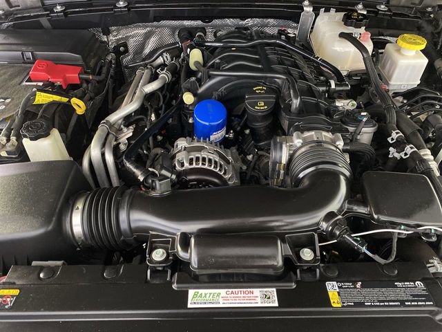 Used 2025 Jeep Gladiator Sport image 35