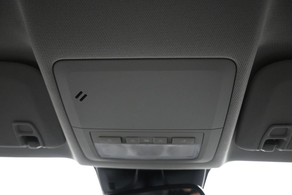 Used 2016 Chevrolet Cruze LT w/ Enhanced Safety Package FWD image 24