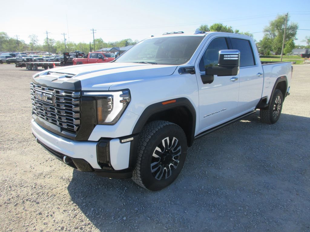 New 2026 GMC Sierra 2500 Denali Ultimate AWD/4WD image 11