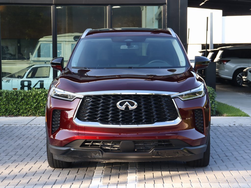 Certified 2025 INFINITI QX60 Luxe image 3