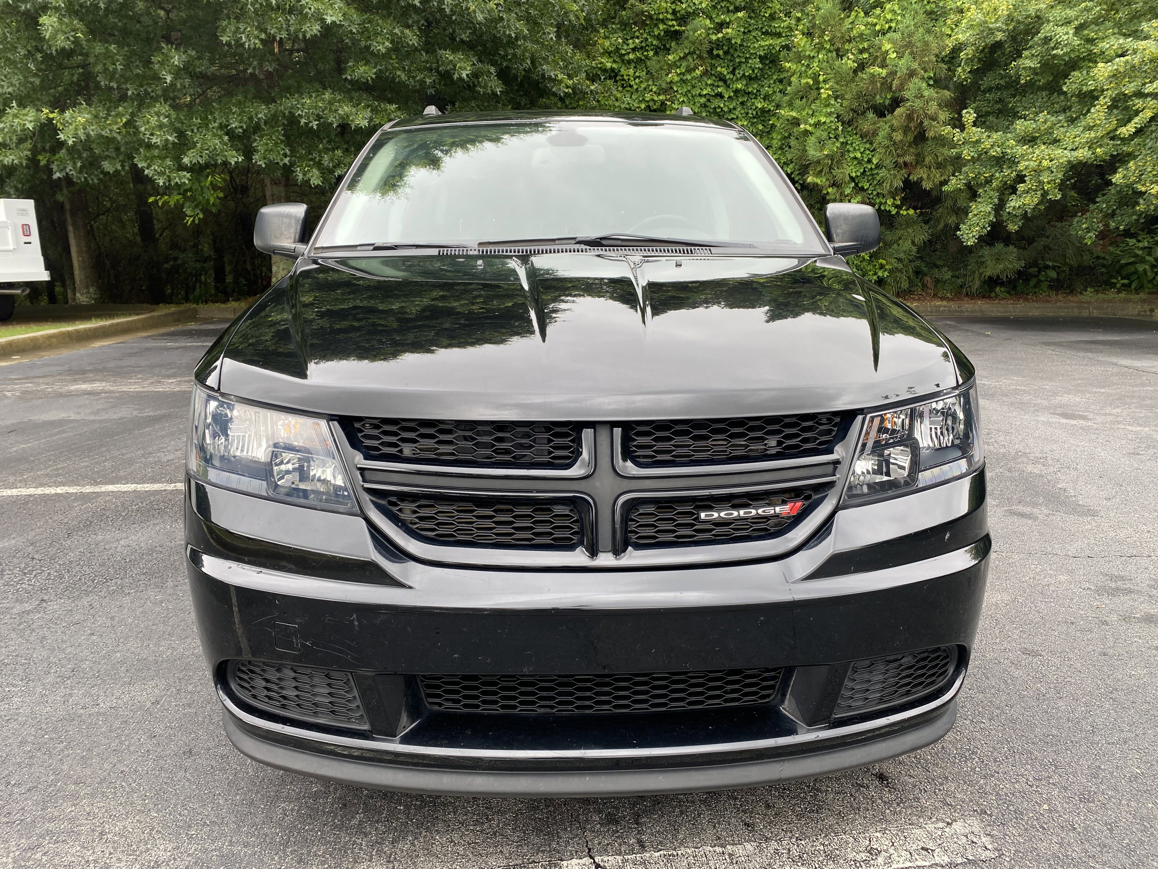 Used 2020 Dodge Journey SE w/ SE Popular Equipment Group FWD image 3