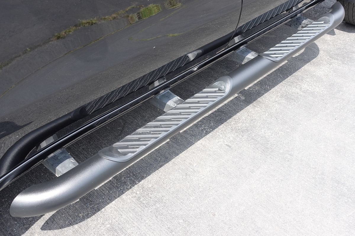 Used 2024 Chevrolet Silverado 1500 Custom w/ LPO, Dark Essentials Package AWD/4WD image 9