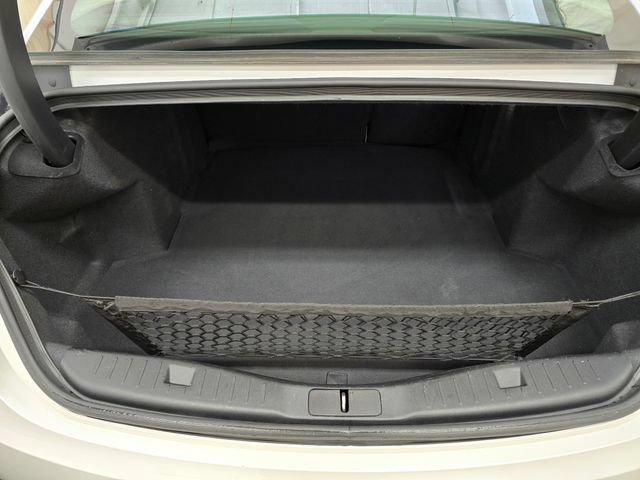 Used 2020 Lincoln MKZ AWD image 33