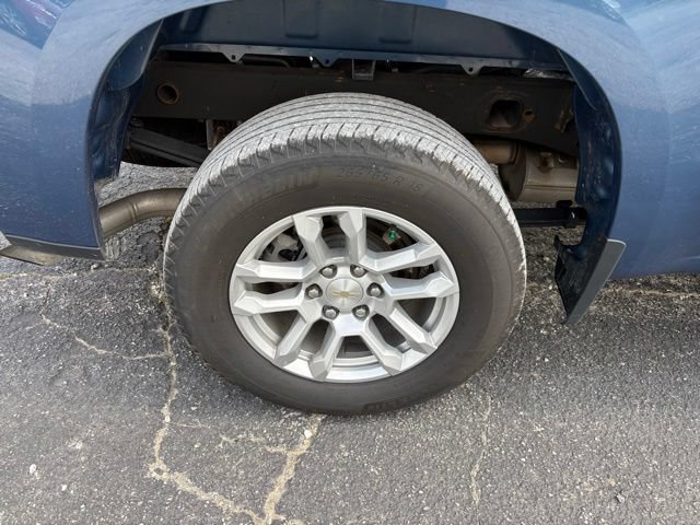 Used 2024 Chevrolet Silverado 1500 LT AWD/4WD image 5