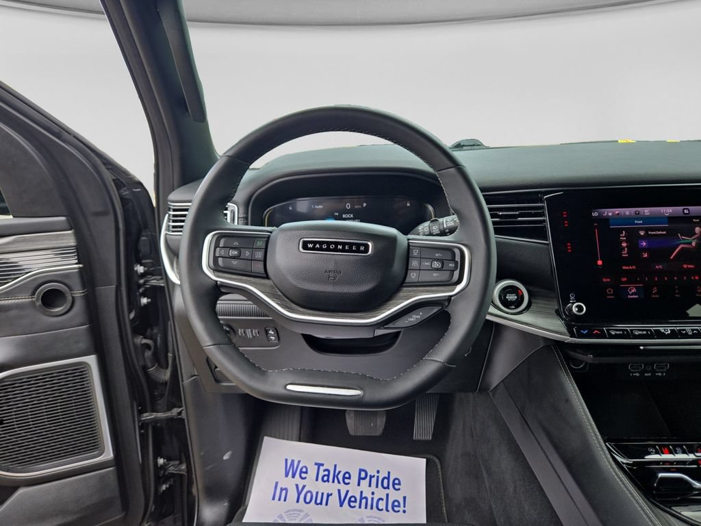 Used 2024 Jeep Wagoneer Series II AWD/4WD image 16