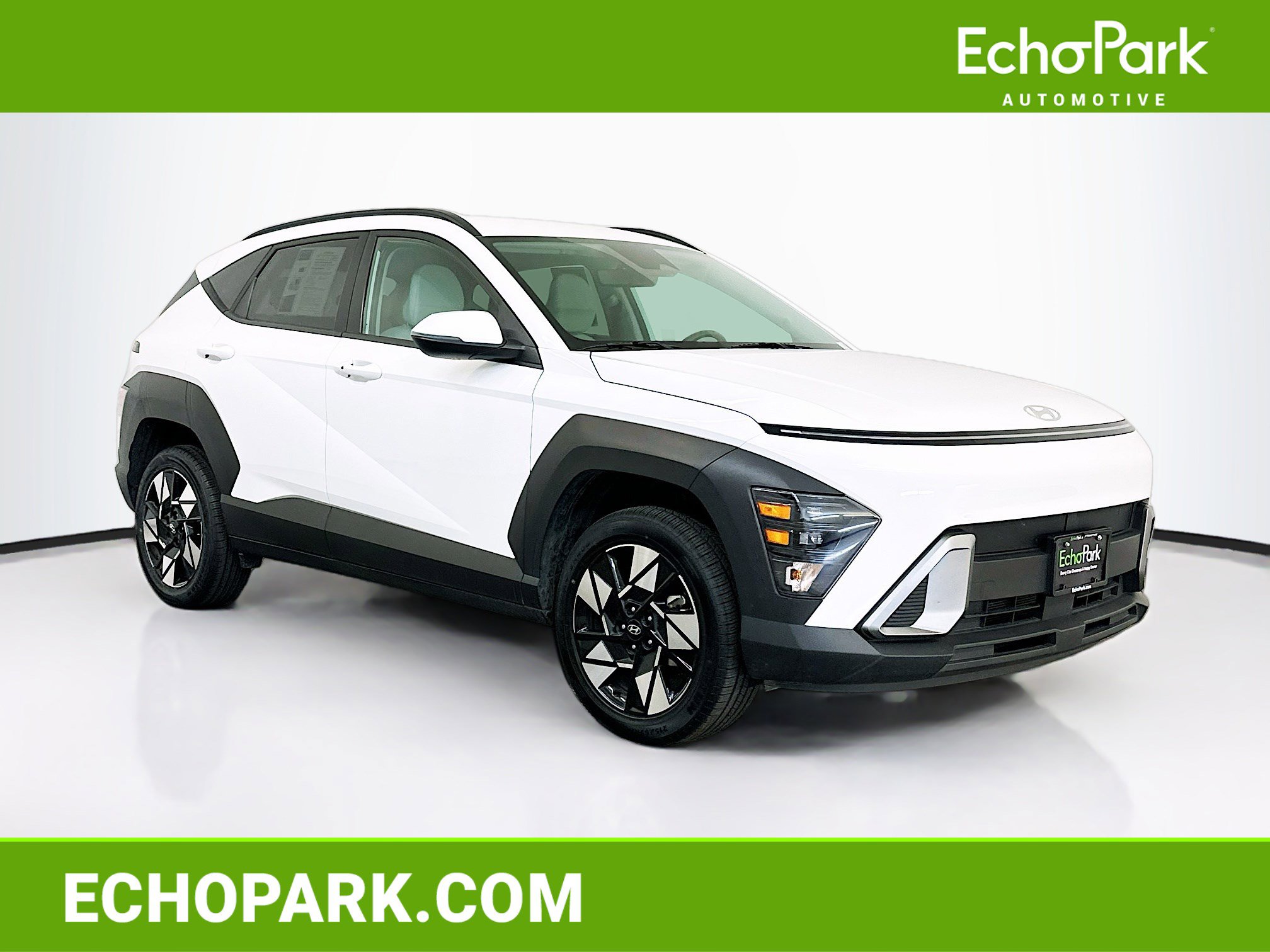 Used 2024 Hyundai Kona SEL image 1