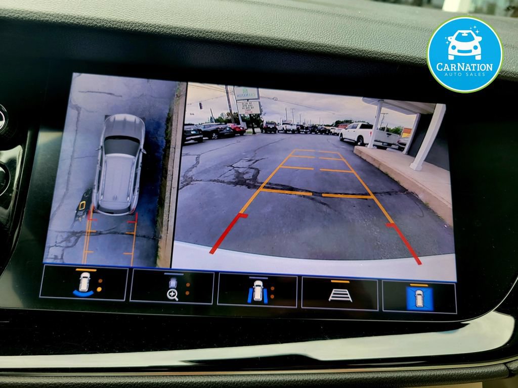 Used 2021 Buick Envision Avenir w/ Technology Package II AWD/4WD image 25