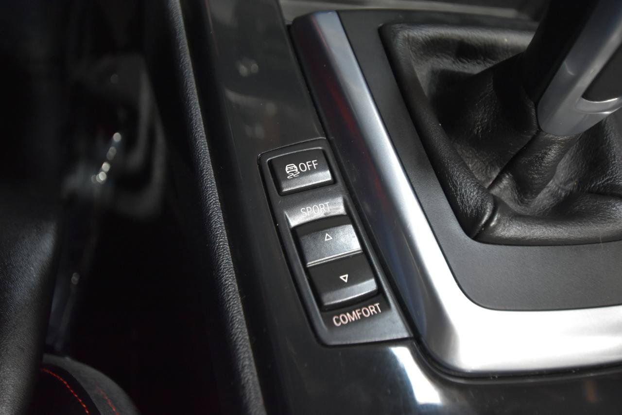 Used 2015 BMW Z4 sDrive35is RWD image 36