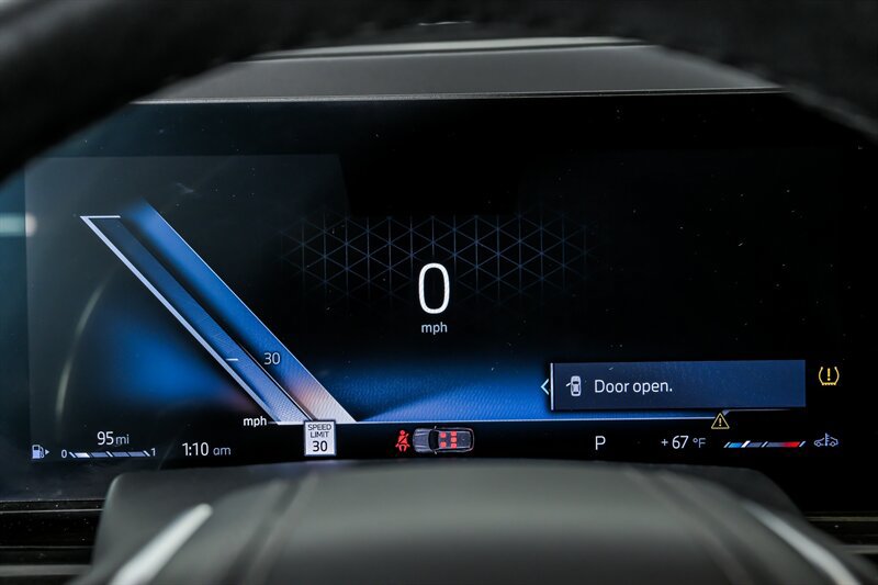 Used 2023 BMW X7 xDrive40i AWD/4WD image 27