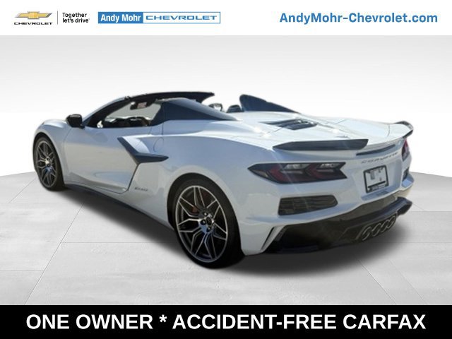 Used 2023 Chevrolet Corvette Z06 w/ Chrome Exterior Badge Package RWD image 16