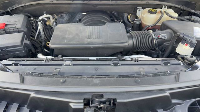 Used 2021 Chevrolet Suburban RST w/ Luxury Package RWD image 40