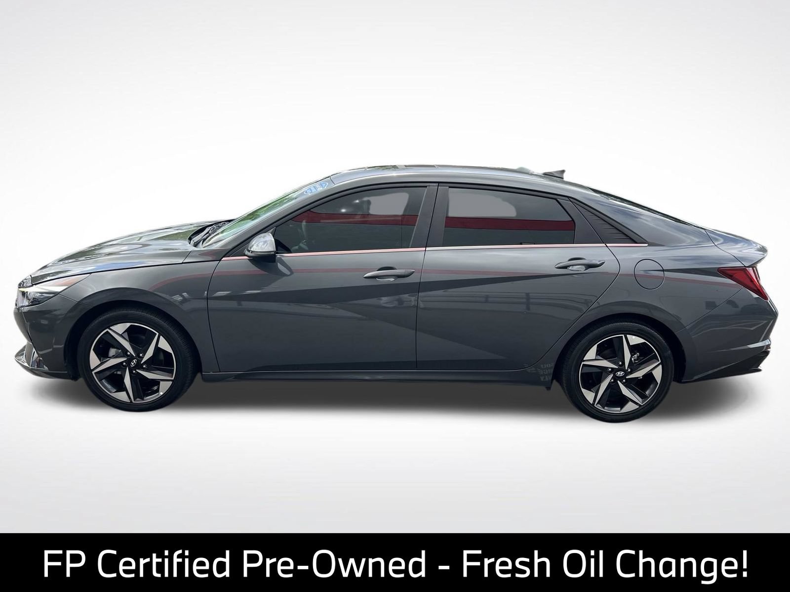 Used 2023 Hyundai Elantra Limited FWD image 4