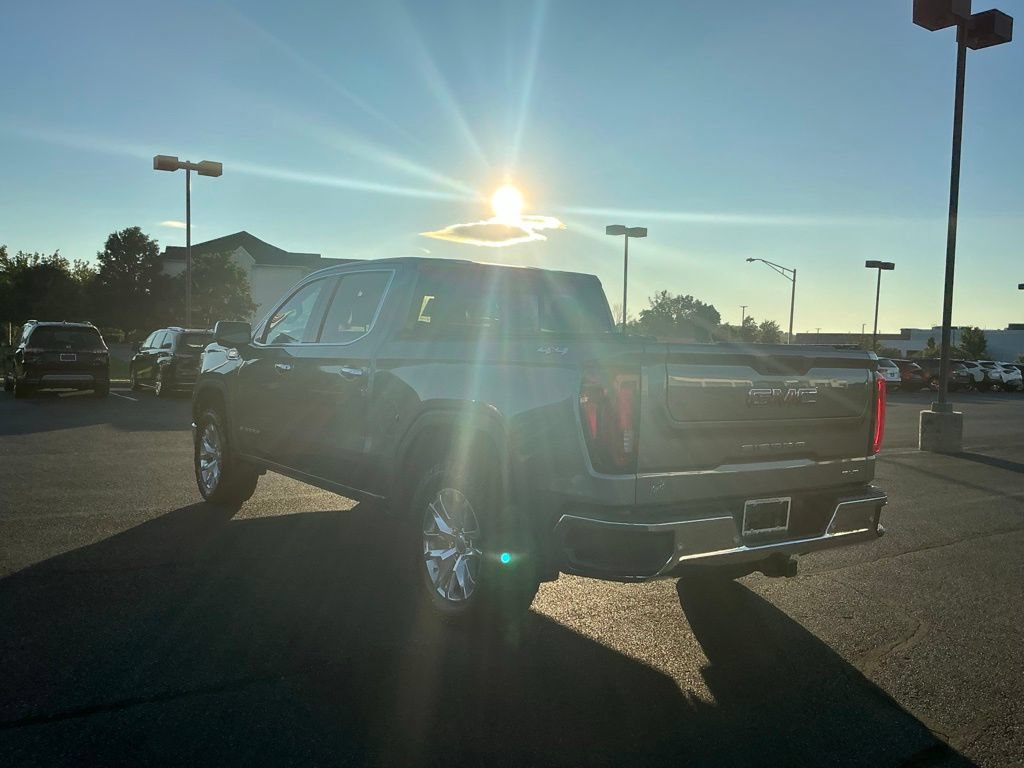 Used 2020 GMC Sierra 1500 SLT w/ SLT Premium Plus Package AWD/4WD image 10