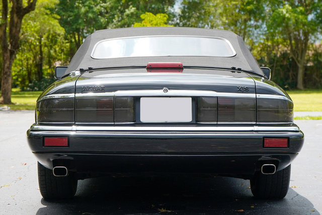 Used 1994 Jaguar XJS 4.0 Convertible image 19