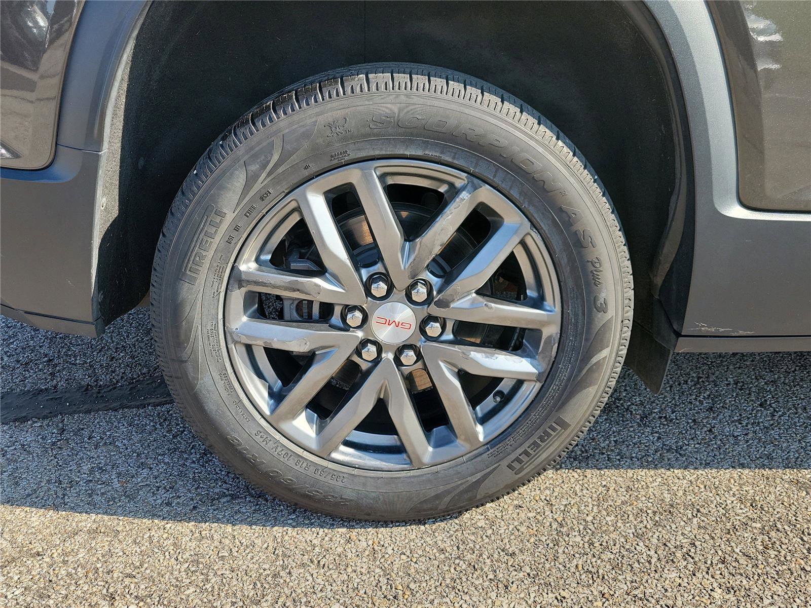 Used 2019 GMC Acadia SLT image 7
