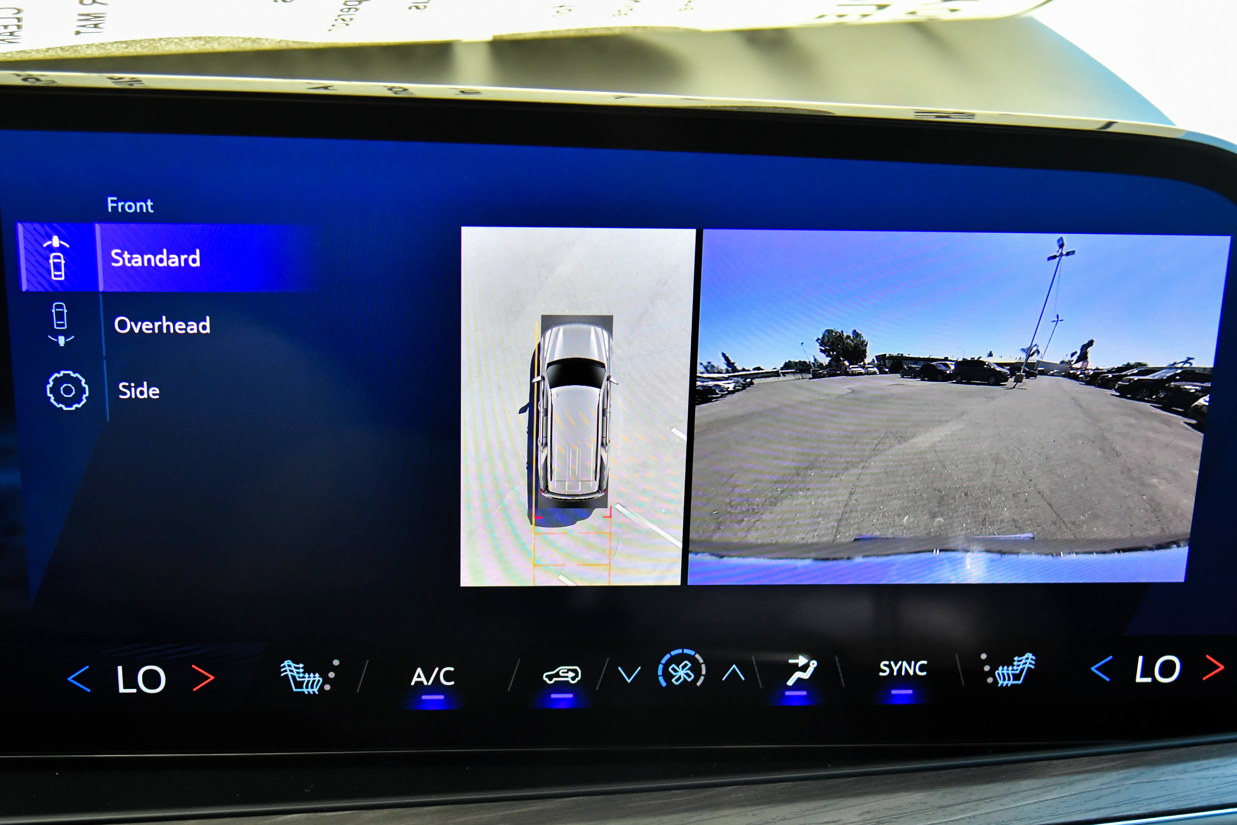 Used 2025 Chevrolet Tahoe LT AWD/4WD image 23